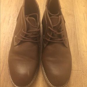 Men’s dress/casual shoes